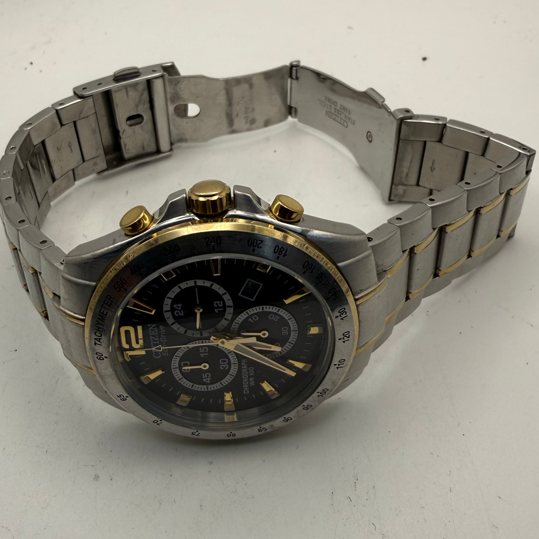 Citizen Eco-Drive Chronograph Two-Tone Men's Watch 44mm WR100 (Fully Tested and Working)- £100.00
