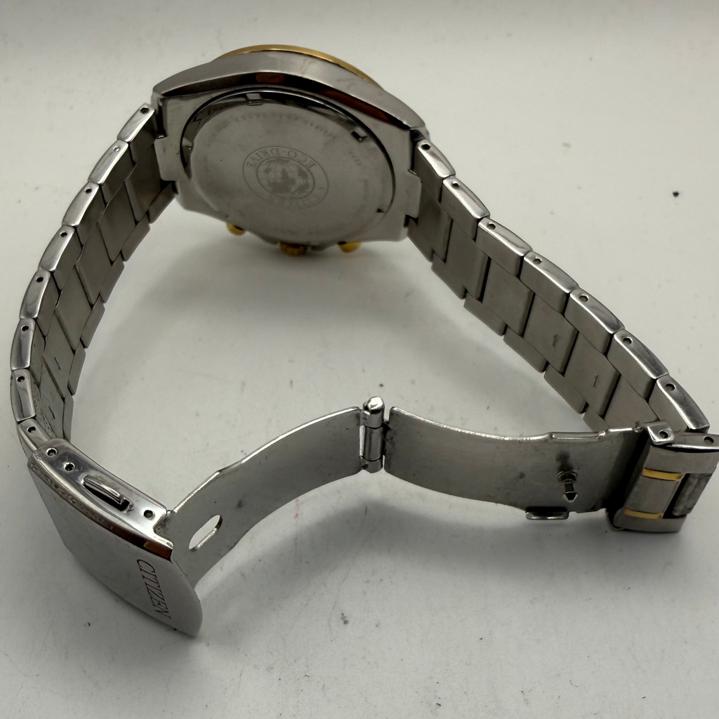 Citizen Eco-Drive Chronograph Two-Tone Men's Watch 44mm WR100 (Fully Tested and Working)- £100.00