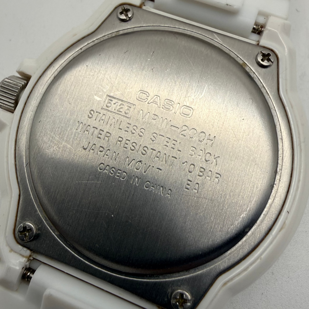 Casio MRW-200H White Resin Strap 100M Day Date Watch 45mm (Fully Tested and Working- £25.00