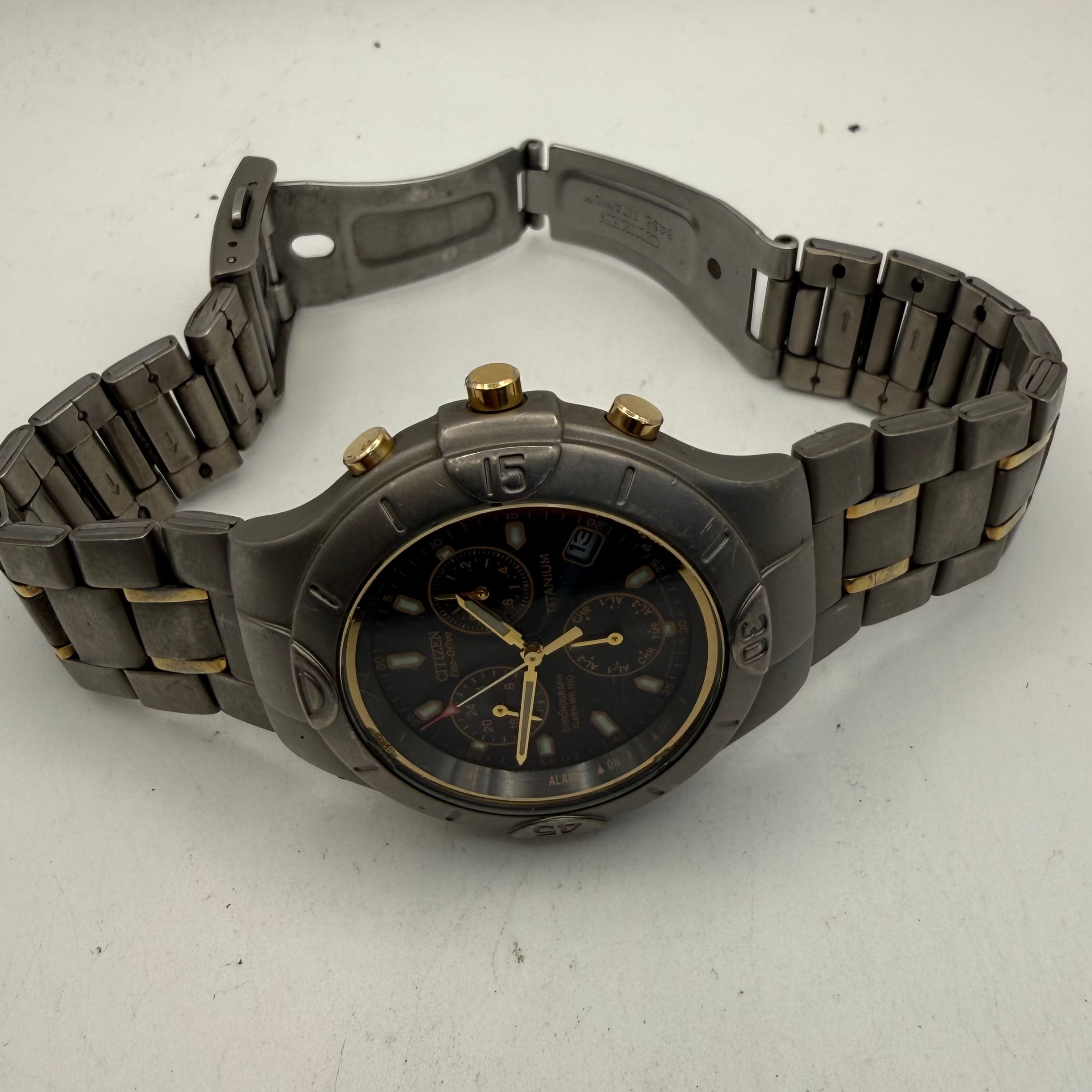Citizen Eco-Drive Titanium Chronograph Alarm 42mm Men's Watch (Fully Tested and Working)- £