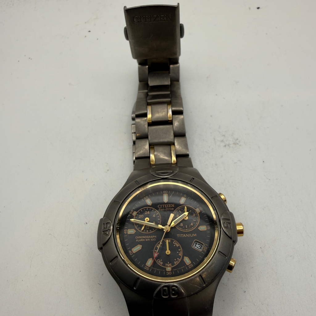 Citizen Eco-Drive Titanium Chronograph Alarm 42mm Men's Watch (Fully Tested and Working)- £