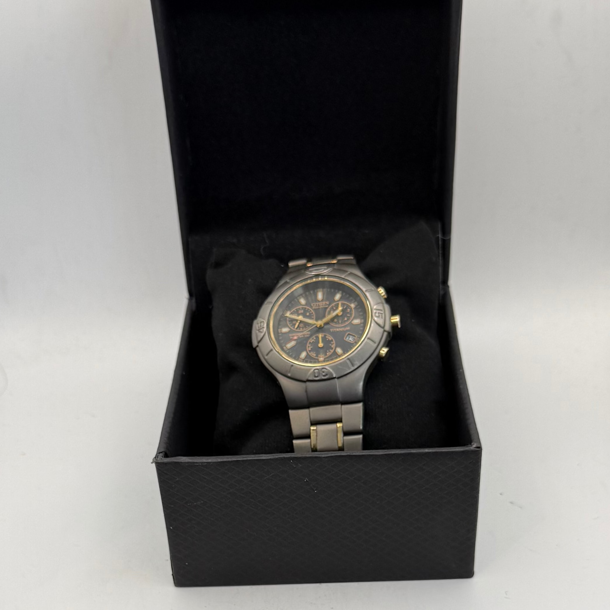 Citizen Eco-Drive Titanium Chronograph Alarm 42mm Men's Watch (Fully Tested and Working)- £
