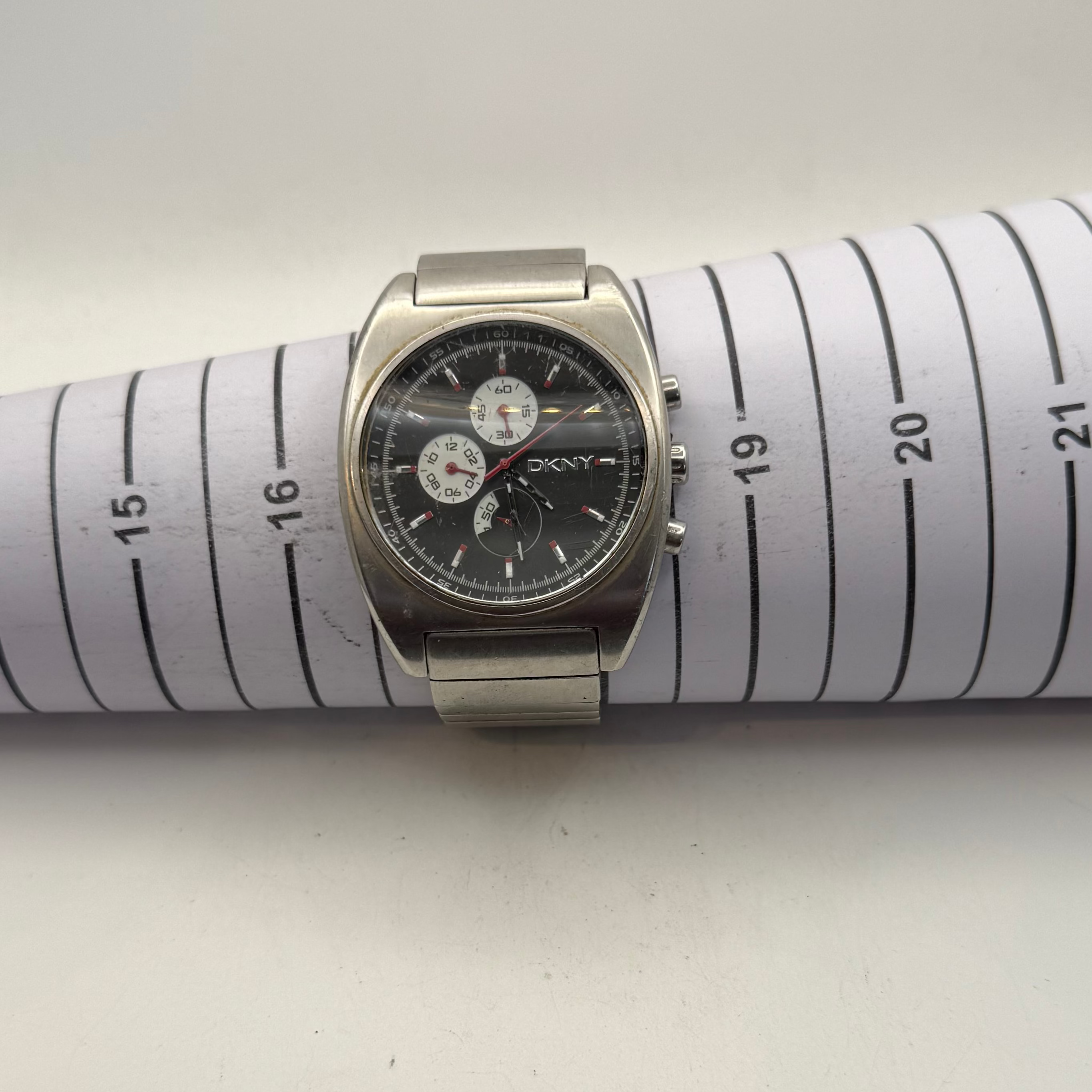 DKNY NY-5081 Men's Chronograph Stainless Steel Watch 44mm (Fully Tested and Working)- £45.00