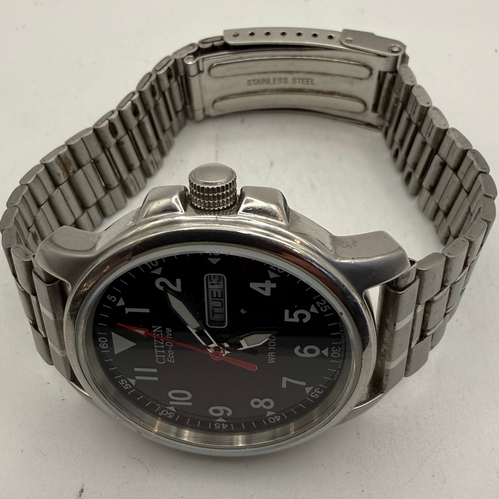 Citizen Eco-Drive WR100 Day/Date Black Dial Stainless Steel Watch (Fully Tested and Working- £55.00