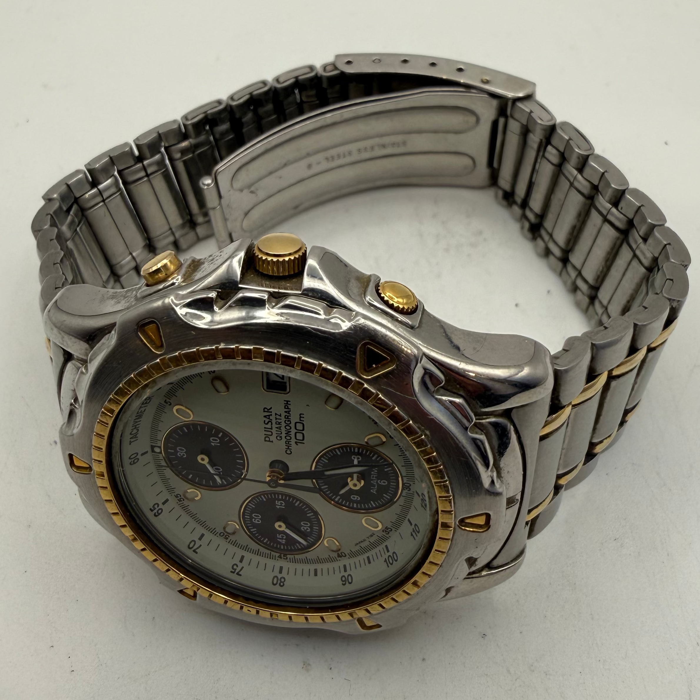Pulsar Quartz Chronograph Alarm 100m Two-Tone Men's Watch (Fully Tested and Working)- £55.00