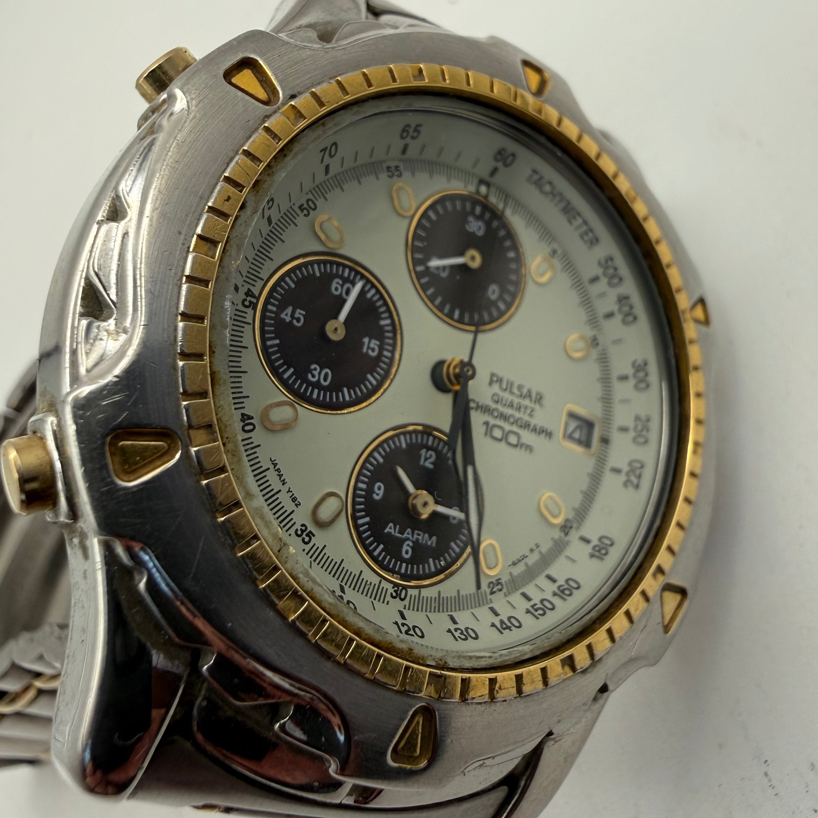 Pulsar Quartz Chronograph Alarm 100m Two-Tone Men's Watch (Fully Tested and Working)- £55.00