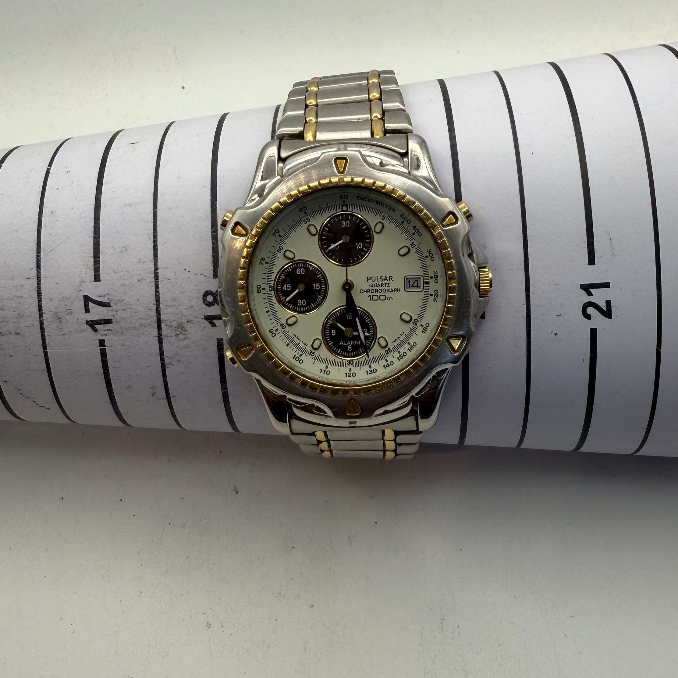 Pulsar Quartz Chronograph Alarm 100m Two-Tone Men's Watch (Fully Tested and Working)- £55.00