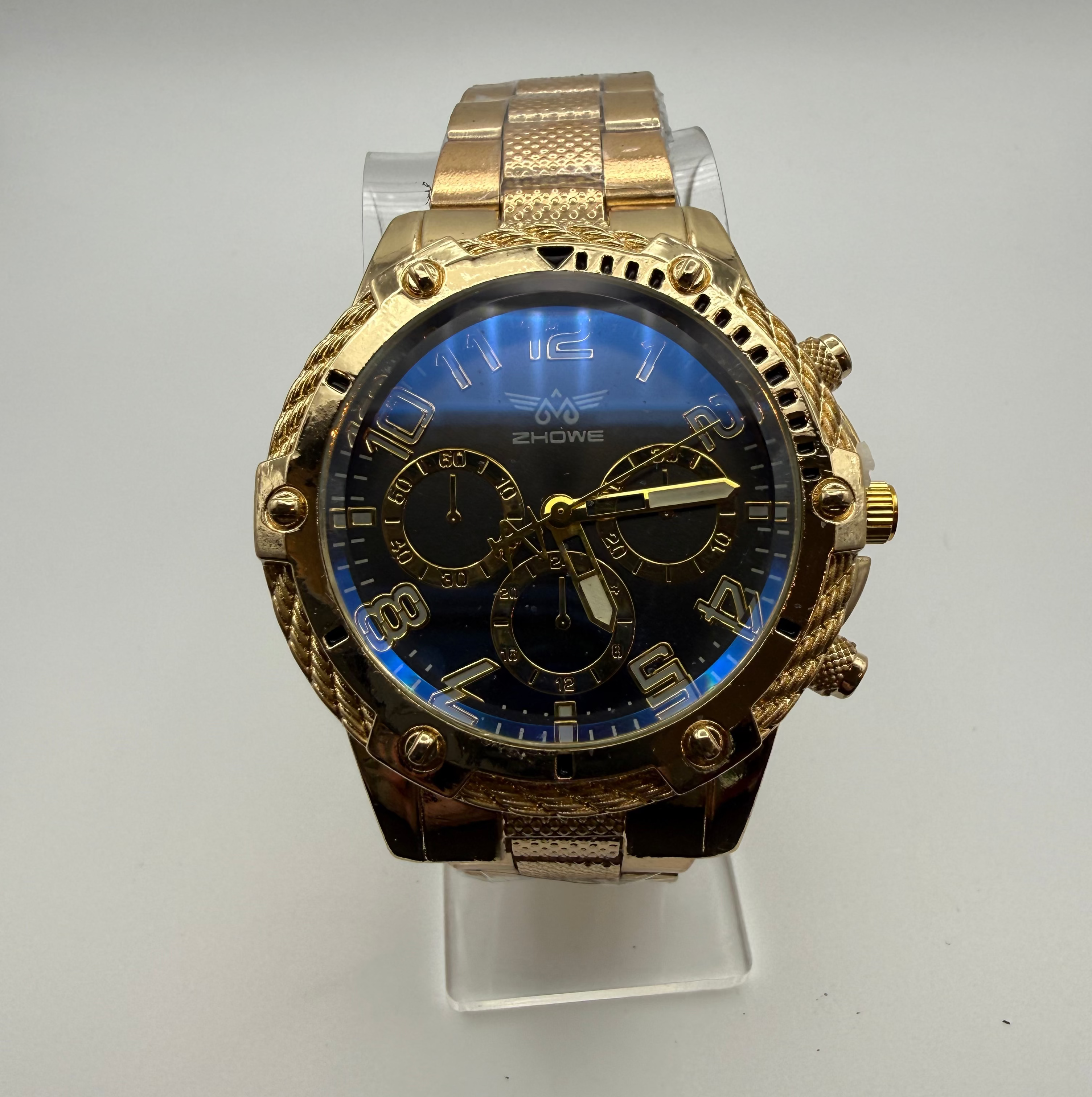 Binbond Gold Chronograph Style Watch – Bold Black Dial- £12.99