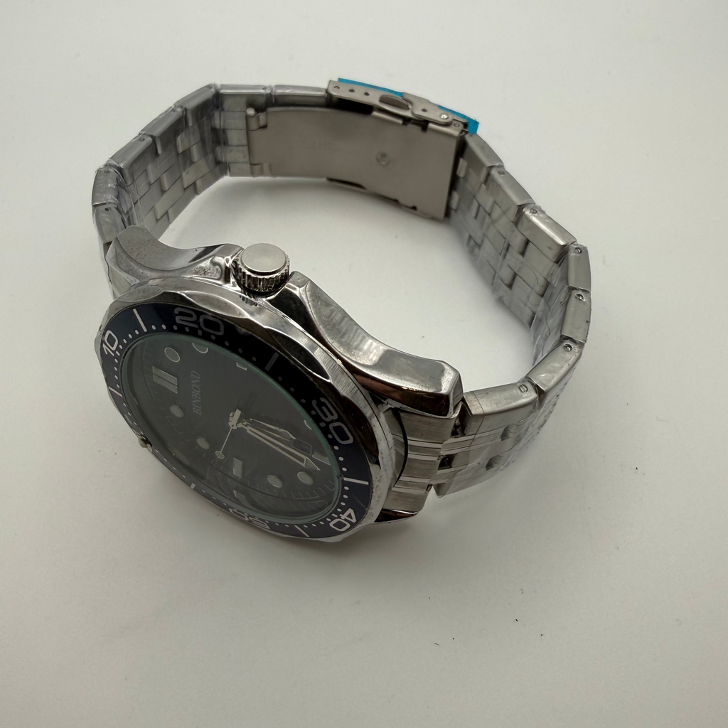 Binbond Diver Style Watch – Black Wave Dial- £19.95