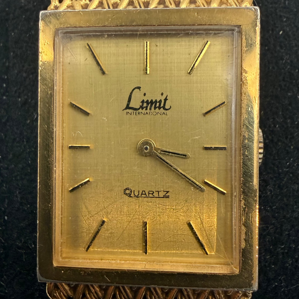 Limit International Gold Tone Rectangular Quartz Vintage Bracelet Watch (Fully Tested and Working)- £35.00