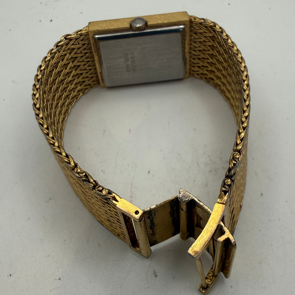 Limit International Gold Tone Rectangular Quartz Vintage Bracelet Watch (Fully Tested and Working)- £35.00