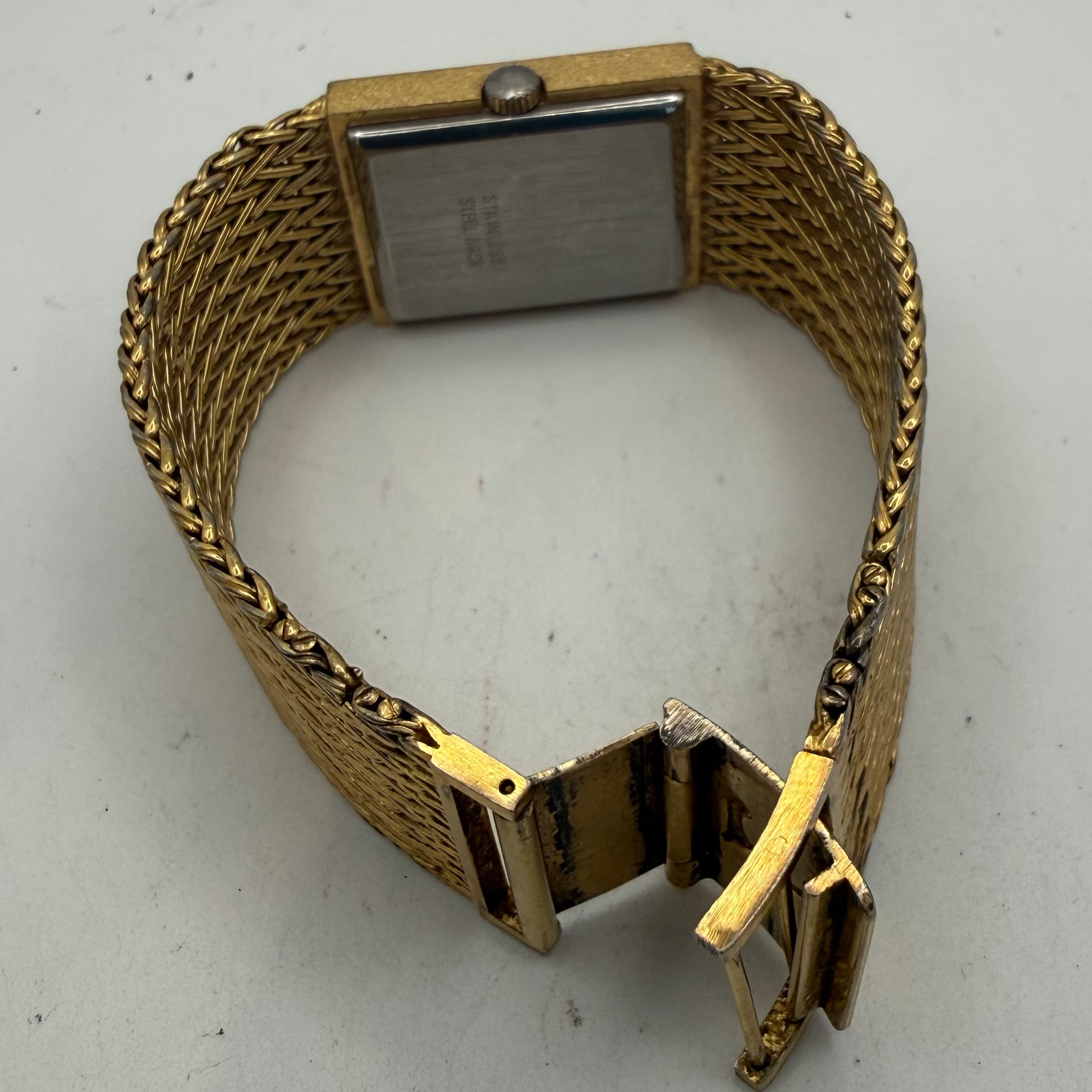 Limit International Gold Tone Rectangular Quartz Vintage Bracelet Watch (Fully Tested and Working)- £35.00