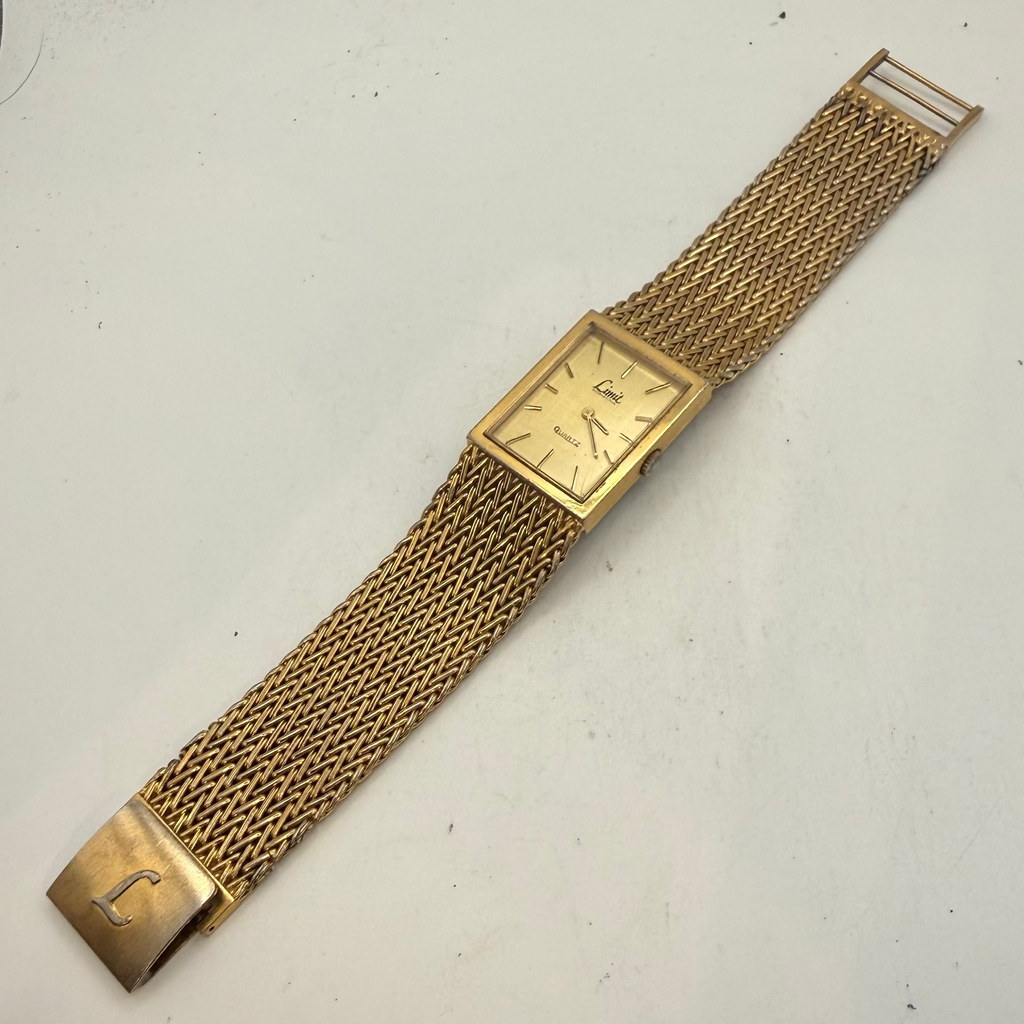 Limit International Gold Tone Rectangular Quartz Vintage Bracelet Watch (Fully Tested and Working)- £35.00