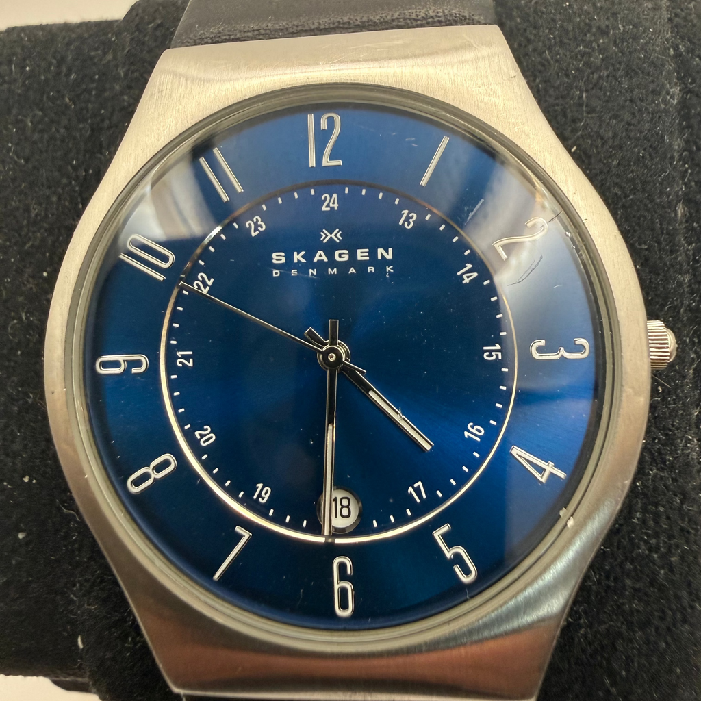 Skagen Denmark 233XXLSLN Blue Dial Quartz Men's Watch (Fully Tested and Working)- £50.00