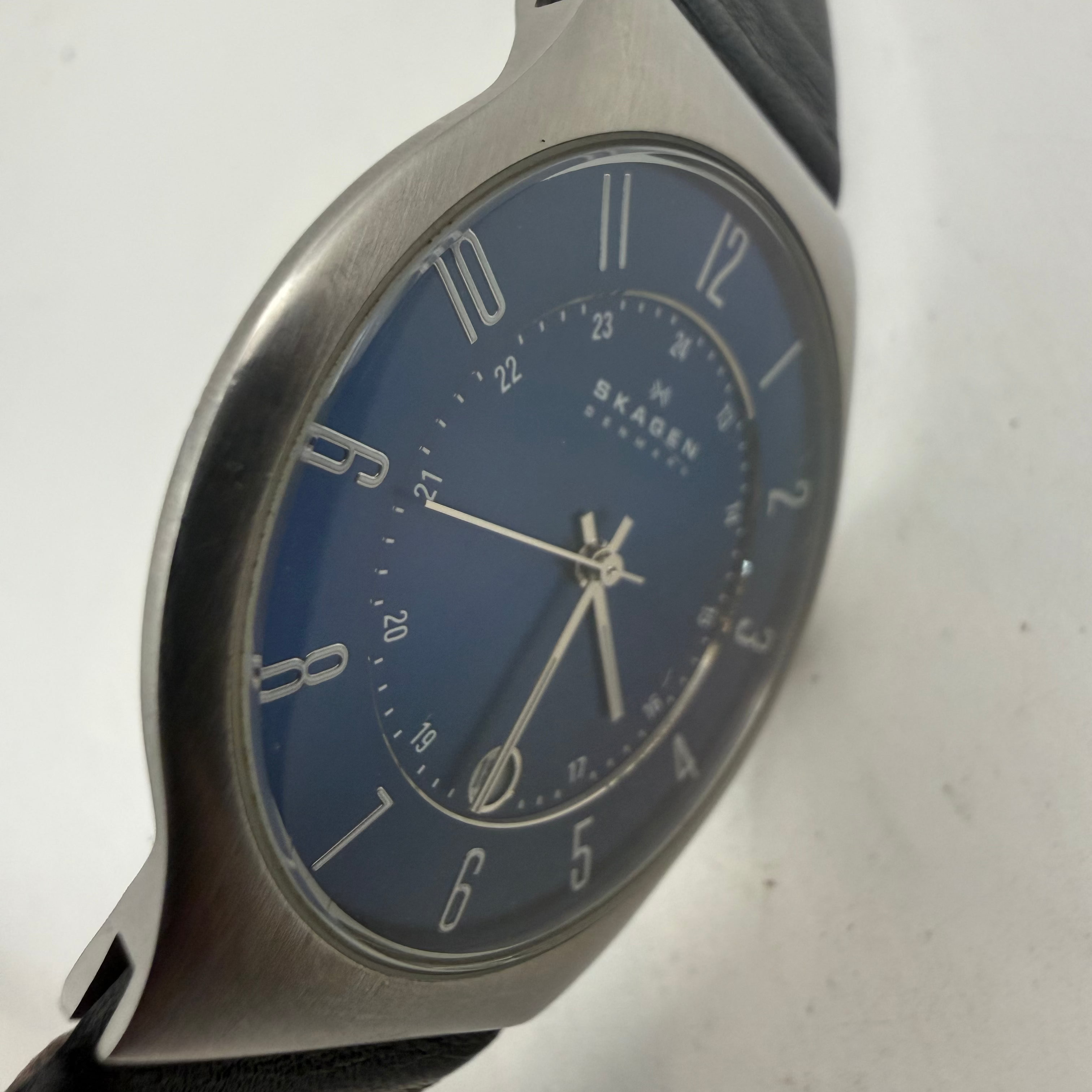 Skagen Denmark 233XXLSLN Blue Dial Quartz Men's Watch (Fully Tested and Working)- £50.00