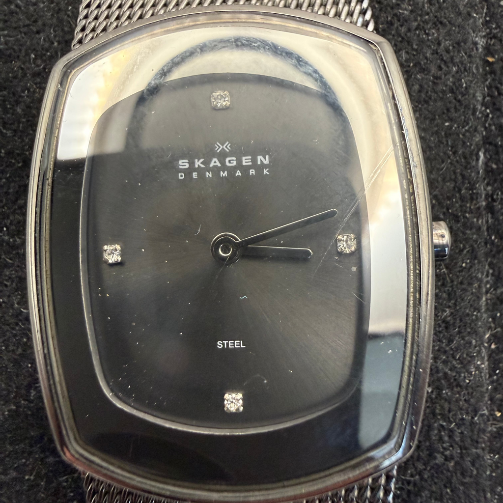 Skagen Denmark 649SMM Black Dial Crystal Ladies Watch Mesh Bracelet (Fully Tested and Working- £35.00