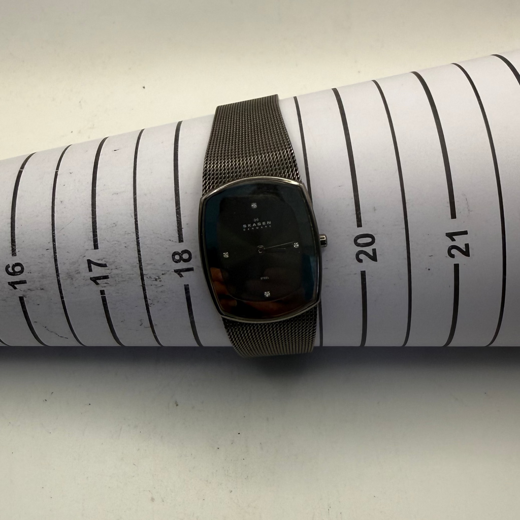 Skagen Denmark 649SMM Black Dial Crystal Ladies Watch Mesh Bracelet (Fully Tested and Working- £35.00