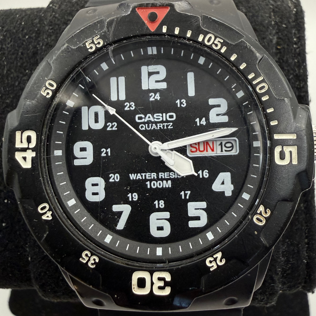 Casio MRW-200H Black Quartz Day Date 100M Watch (Fully Tested and Working)- £30.00