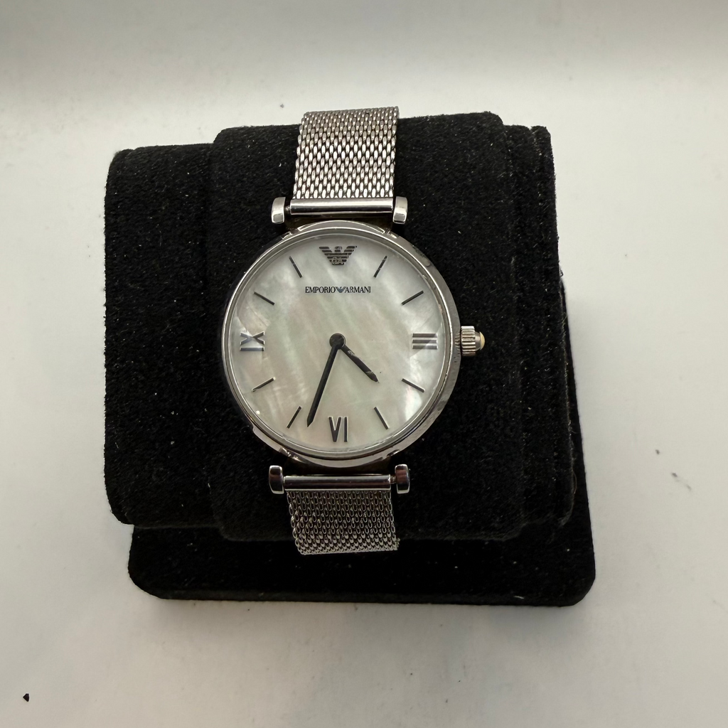 Emporio Armani AR1955 Ladies Mother of Pearl Dial Mesh Bracelet Watch (Fully Tested and Working- £40.00
