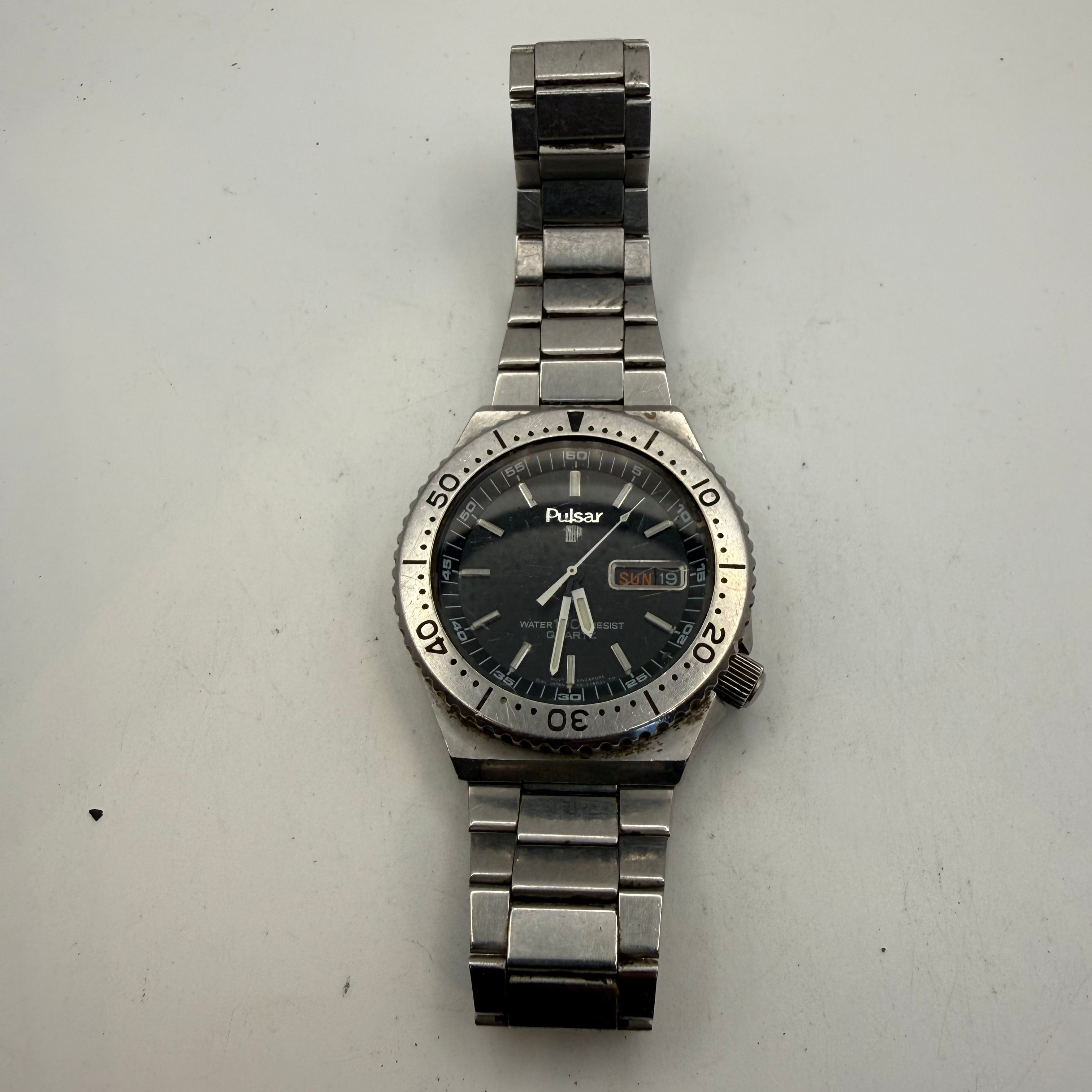 Pulsar Vintage Diver Style Day/Date Quartz Watch 080323 (Fully Tested and Working)- £50.00
