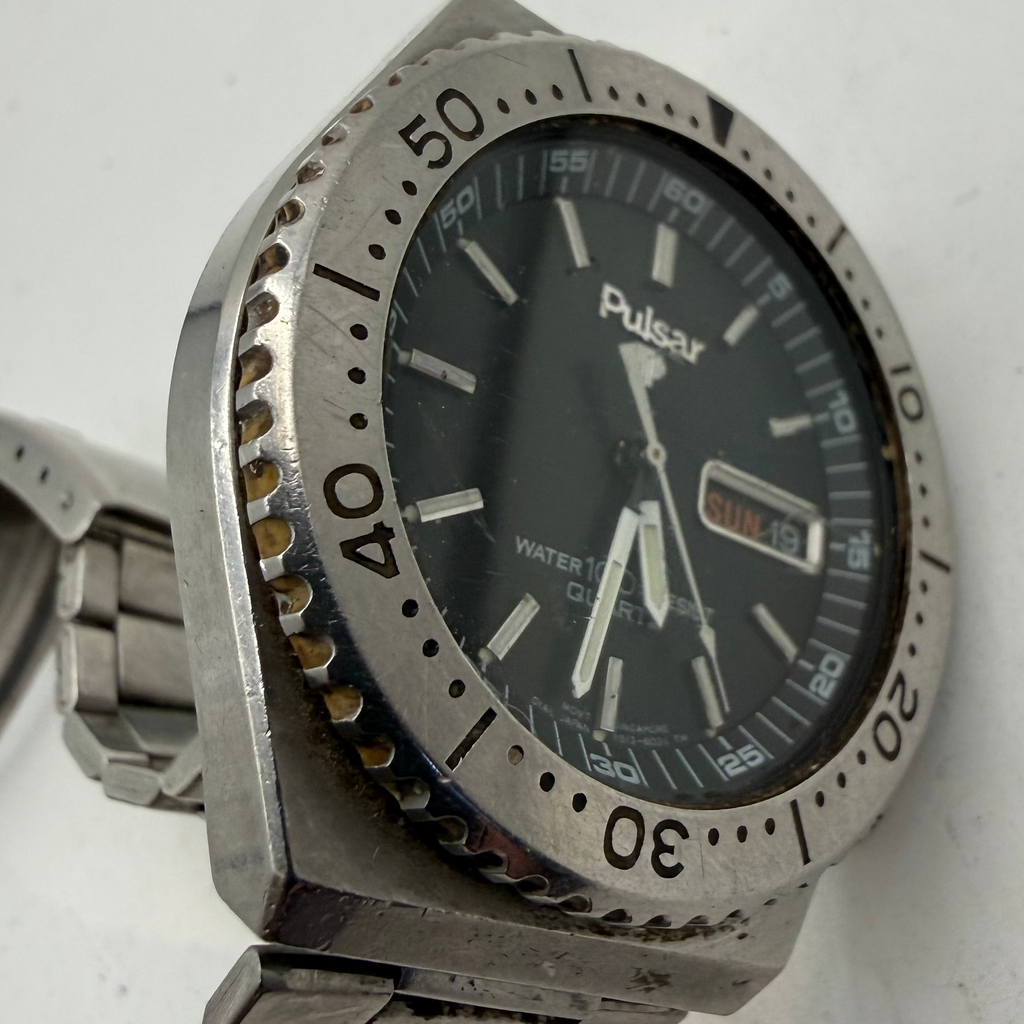 Pulsar Vintage Diver Style Day/Date Quartz Watch 080323 (Fully Tested and Working)- £50.00
