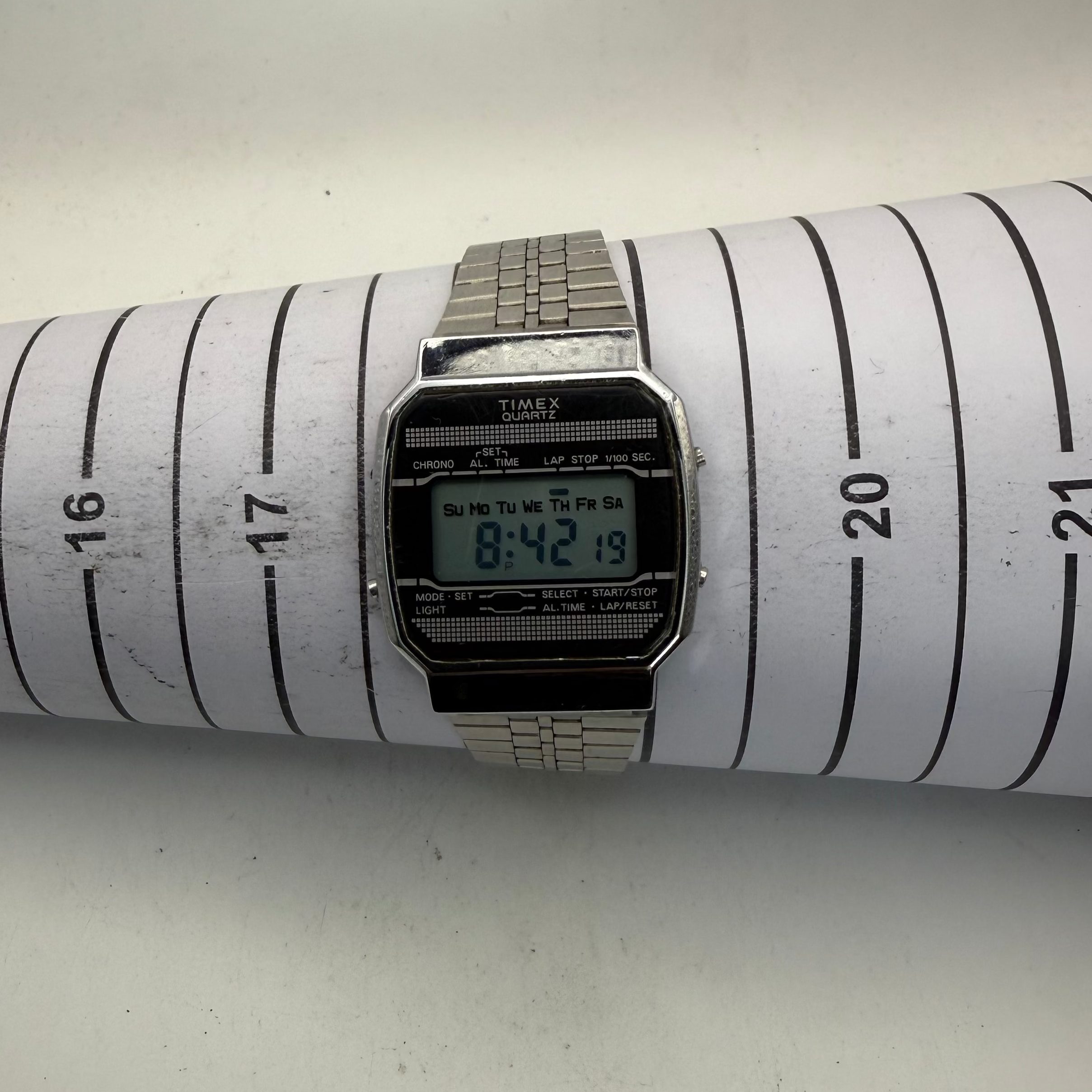 Timex Quartz Vintage LCD Digital Watch Stainless Steel (Fully Tested and Working)- £35.00