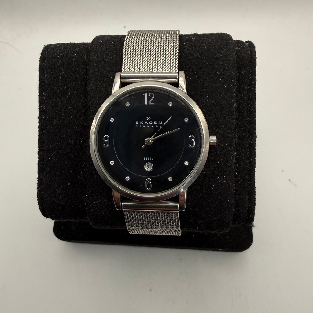 Skagen Denmark Black Dial Crystal Date Stainless Steel Mesh Watch (Fully Tested and Working- £35.00