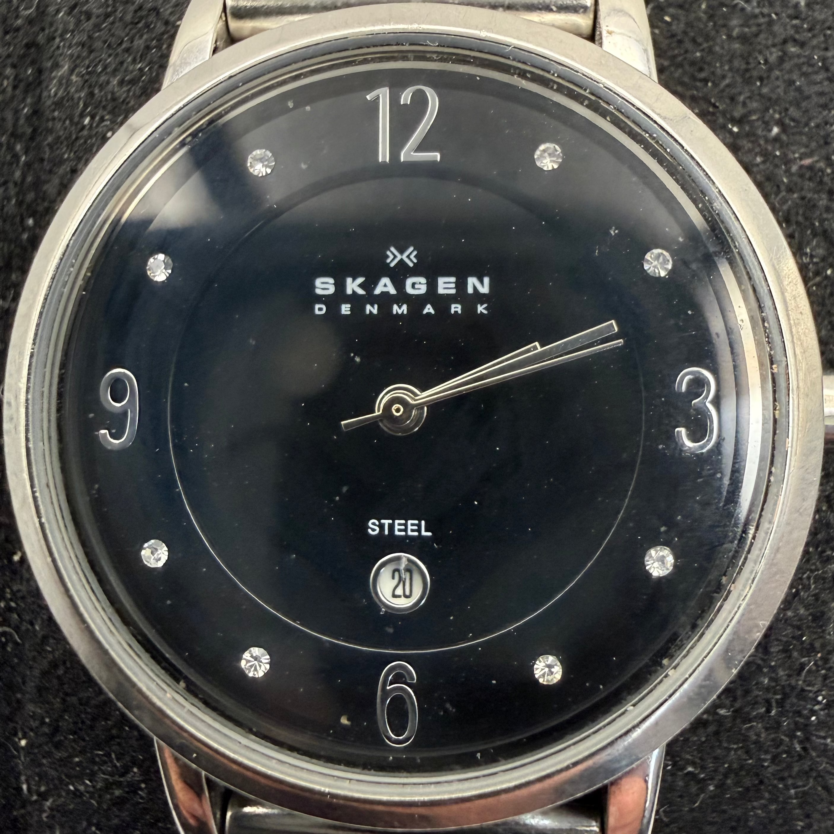 Skagen Denmark Black Dial Crystal Date Stainless Steel Mesh Watch (Fully Tested and Working- £35.00