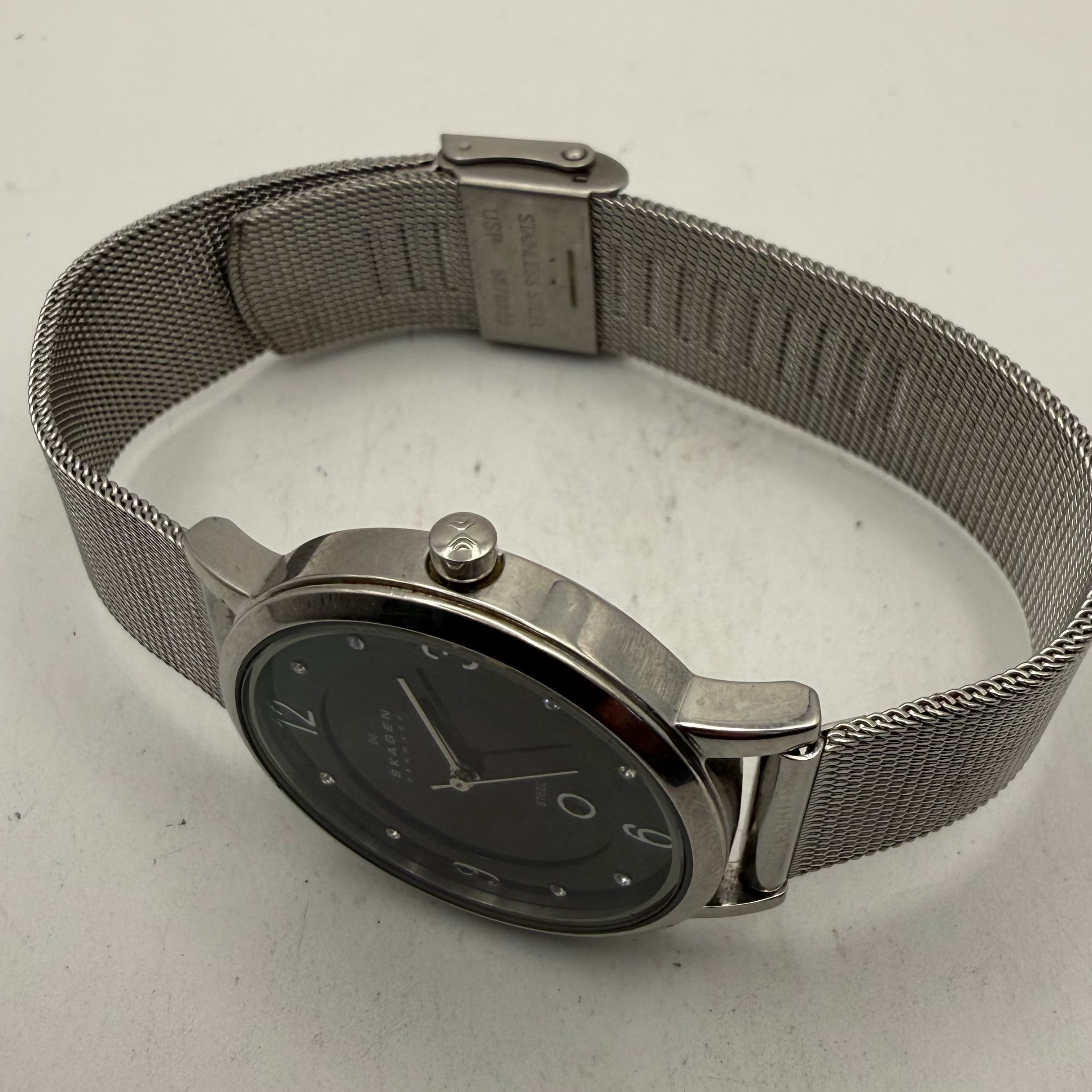Skagen Denmark Black Dial Crystal Date Stainless Steel Mesh Watch (Fully Tested and Working- £35.00