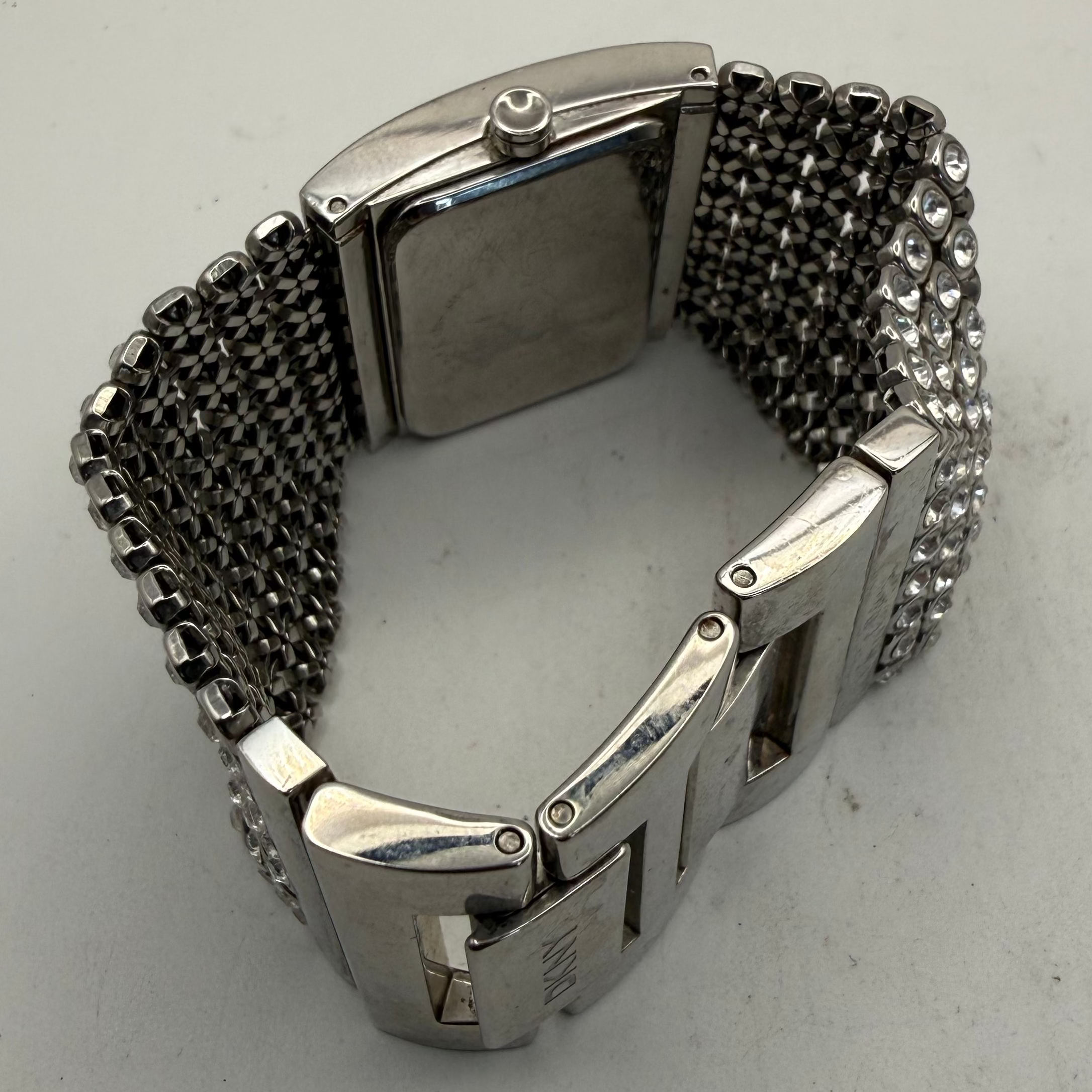 DKNY NY-4661 Crystal Set Stainless Steel Ladies Watch (Fully Tested and Working)- £35.00