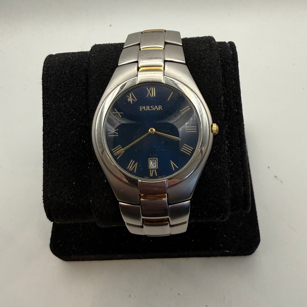 Pulsar VX3K-0AR0 Two-Tone Blue Dial Date Quartz Men's Watch (Fully Tested and Working)- £35.00