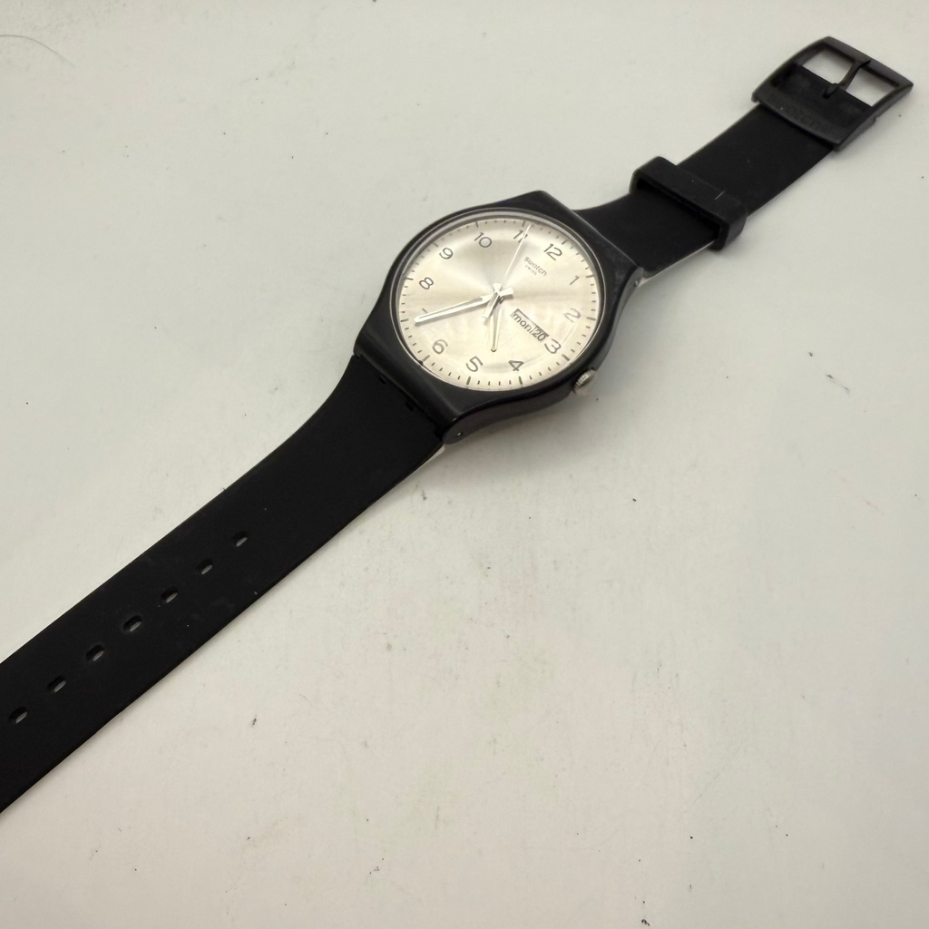 Swatch Originals Gent Silver Dial Day-Date Swiss Quartz Watch (Fully Tested and Working)- £35.00
