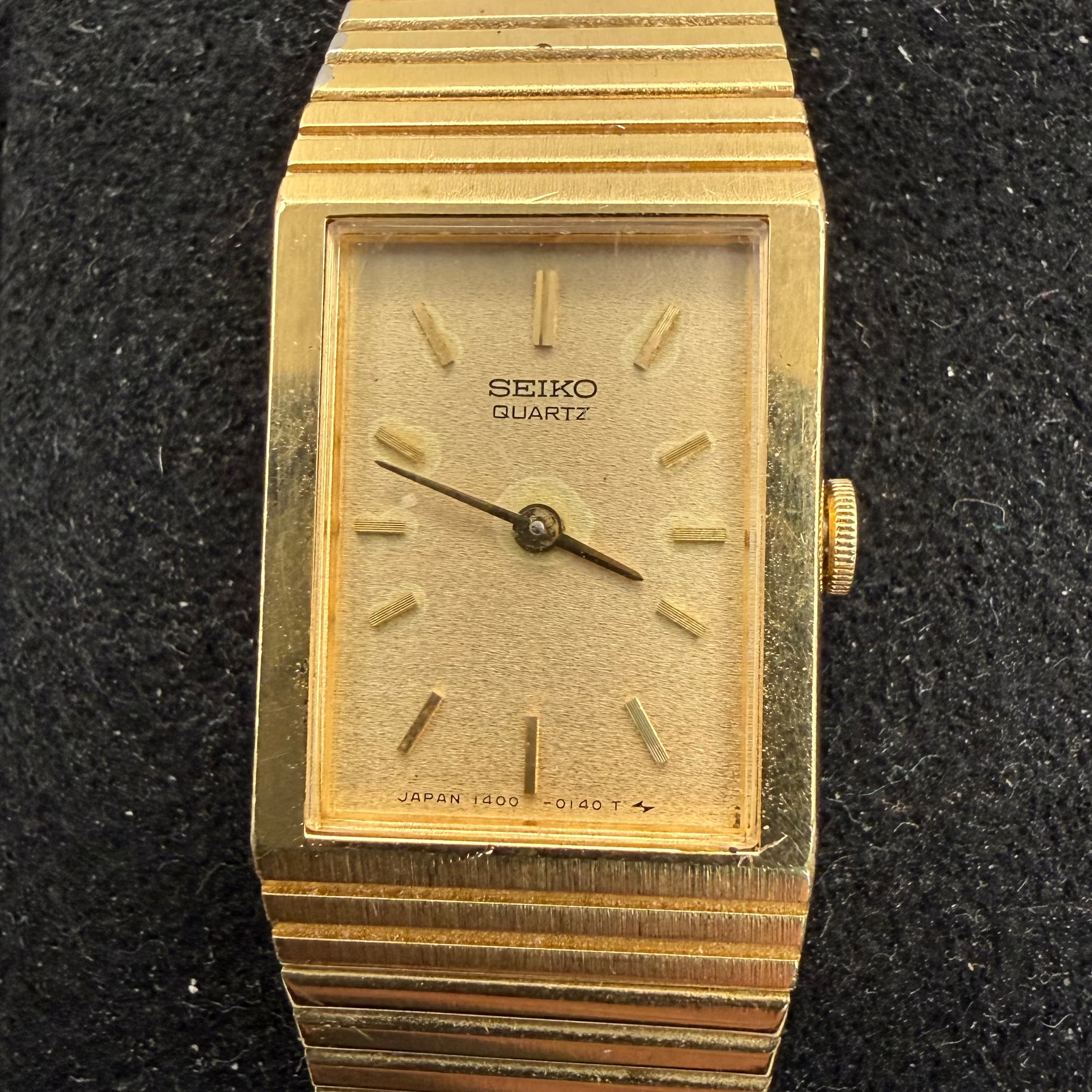 Vintage Seiko Quartz Gold-Tone Rectangular Watch 1400-5070 (Fully Tested and Working)- £45.00