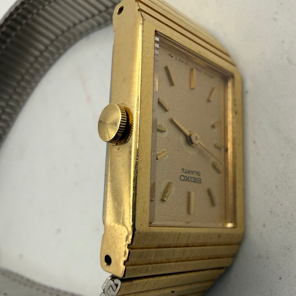 Vintage Seiko Quartz Gold-Tone Rectangular Watch 1400-5070 (Fully Tested and Working)- £45.00