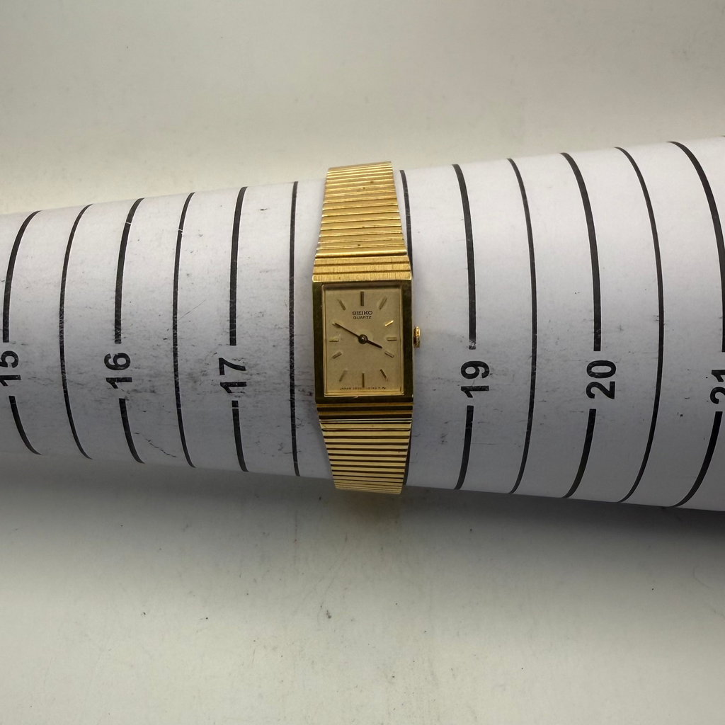 Vintage Seiko Quartz Gold-Tone Rectangular Watch 1400-5070 (Fully Tested and Working)- £45.00