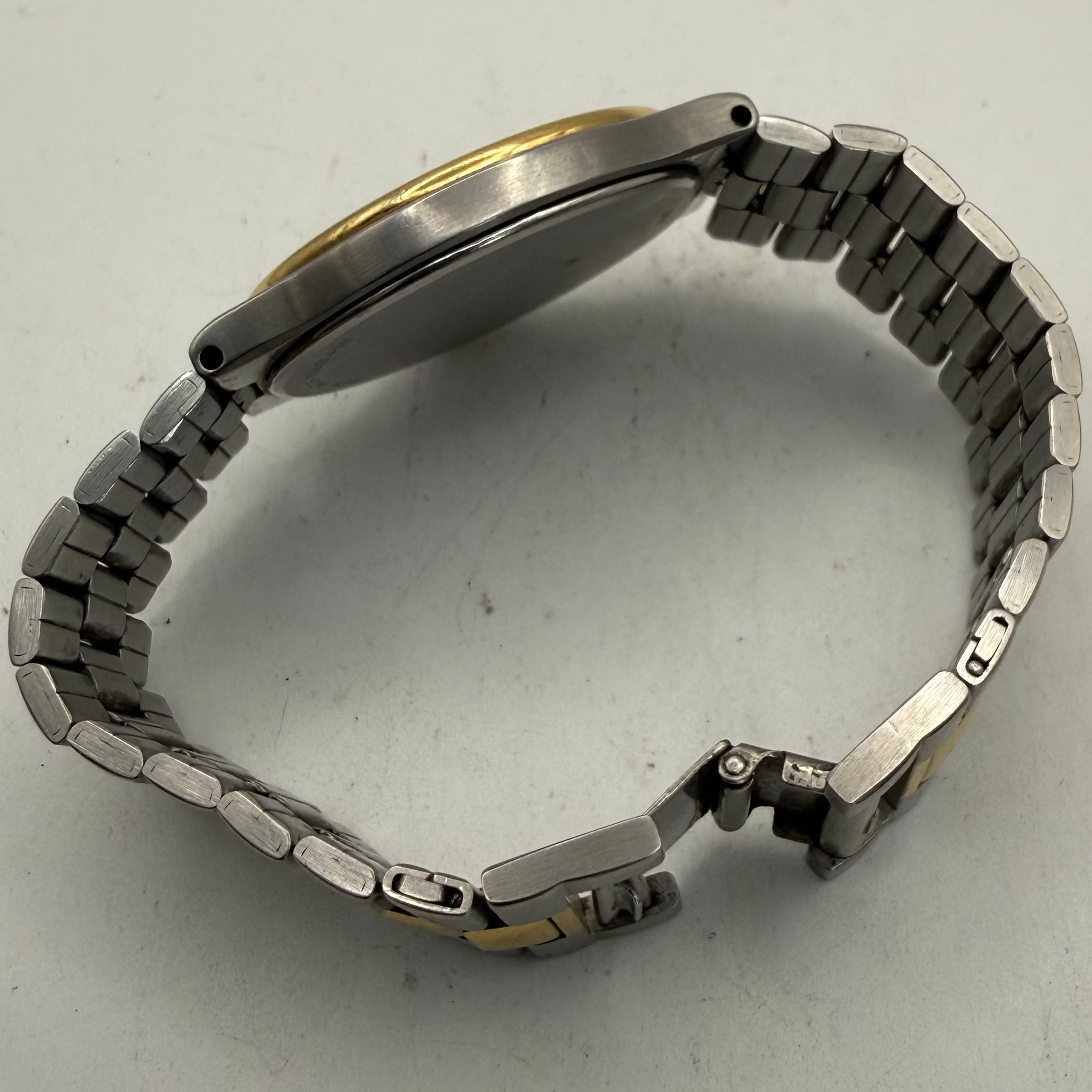 Rotary Two Tone White Roman Dial Quartz Date Watch 35mm (Fully Tested and Working- £35.00