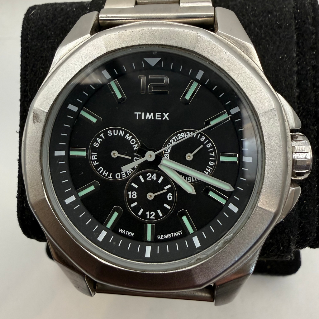 Timex Men's Chronograph Style Quartz Watch Black Dial Stainless Steel Bracelet 50mm- £45.00