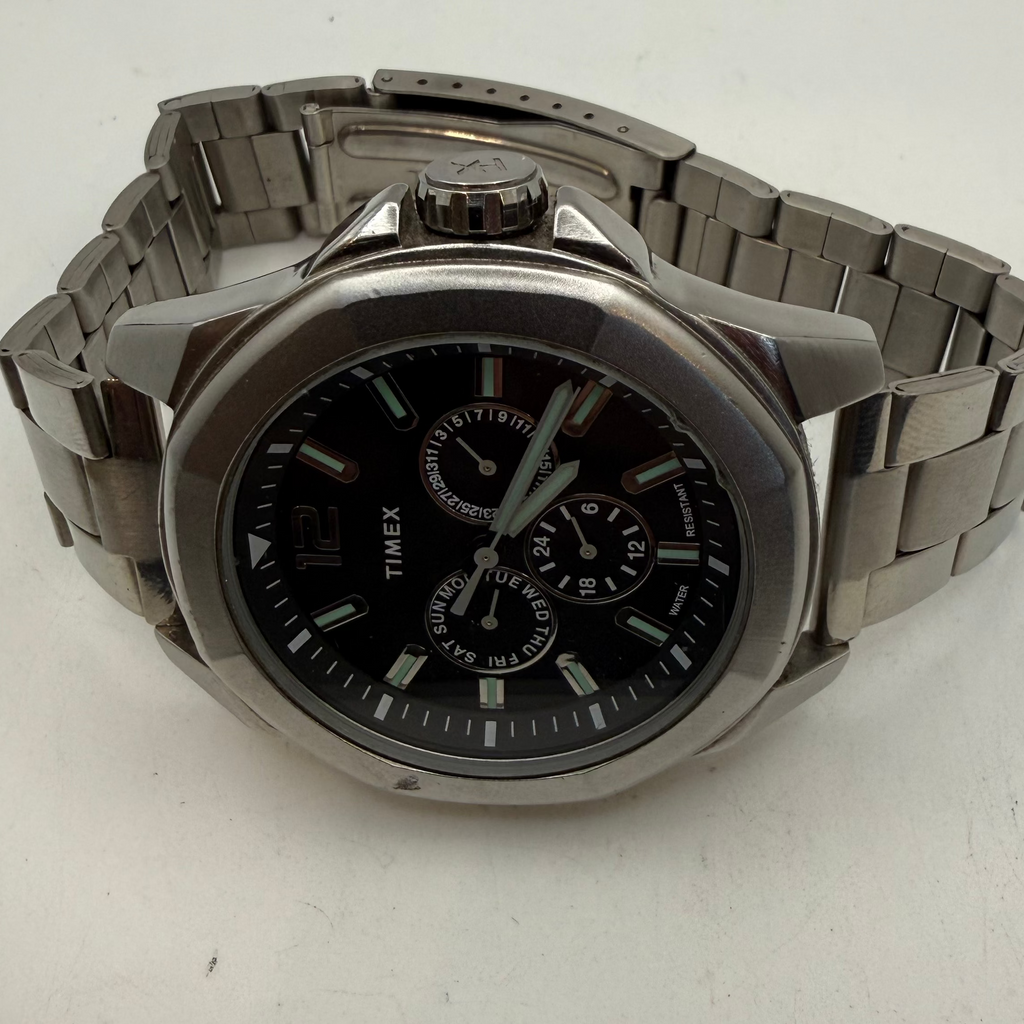 Timex Men's Chronograph Style Quartz Watch Black Dial Stainless Steel Bracelet 50mm- £45.00