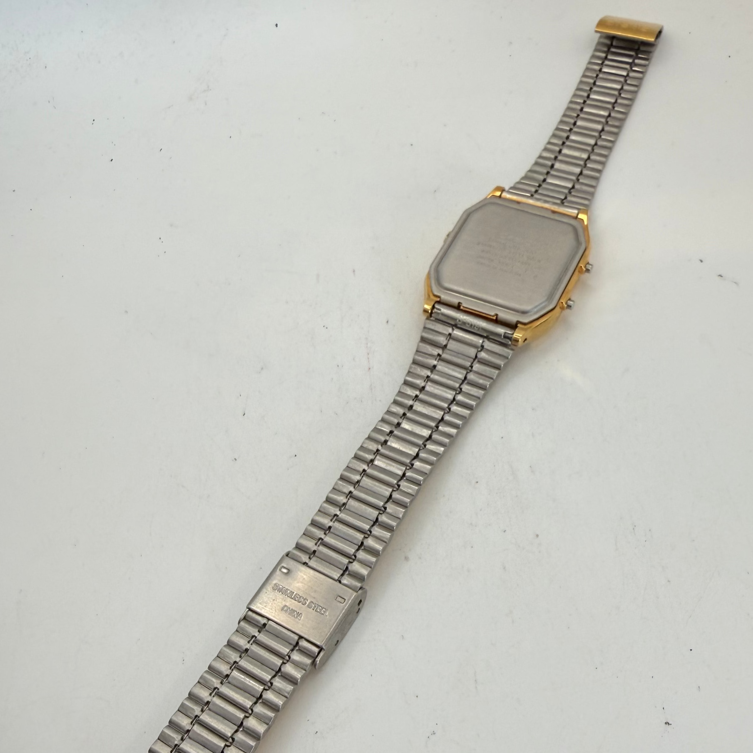 Casio AQ-230 Gold-Tone Ana-Digi Vintage Watch (Fully Tested and Working)- £50.00