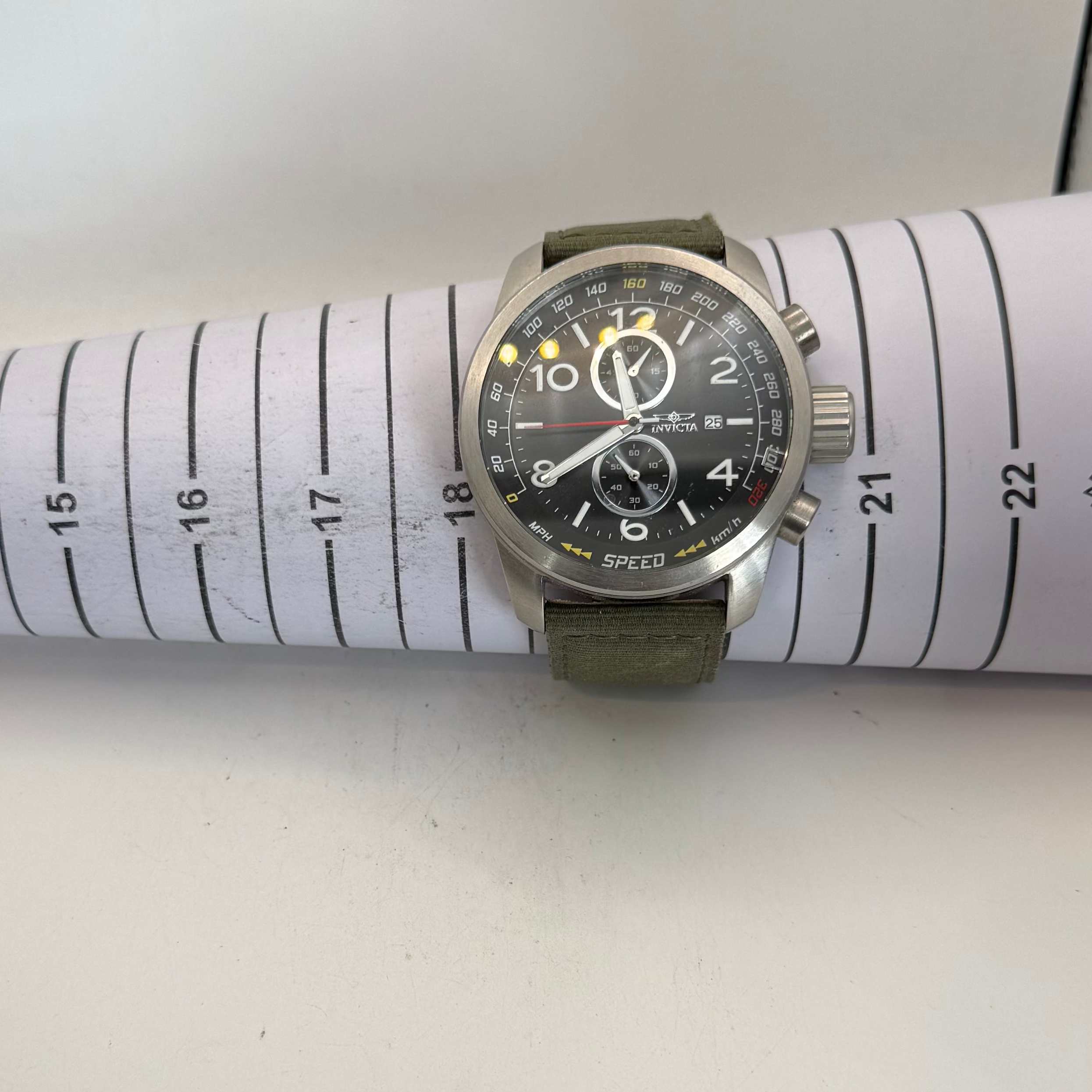 Invicta Aviator Trinite Chronograph Men’s Watch 19409 (Fully Tested and Working)- £60.00
