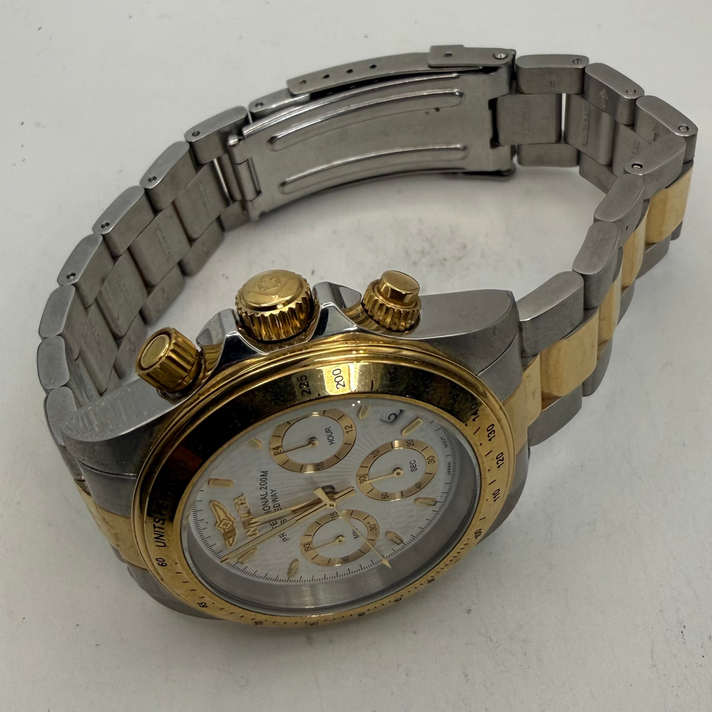 Invicta Professional Speedway 9212 Two-Tone Chronograph Men’s Watch (Fully Tested and Working)- £60.00
