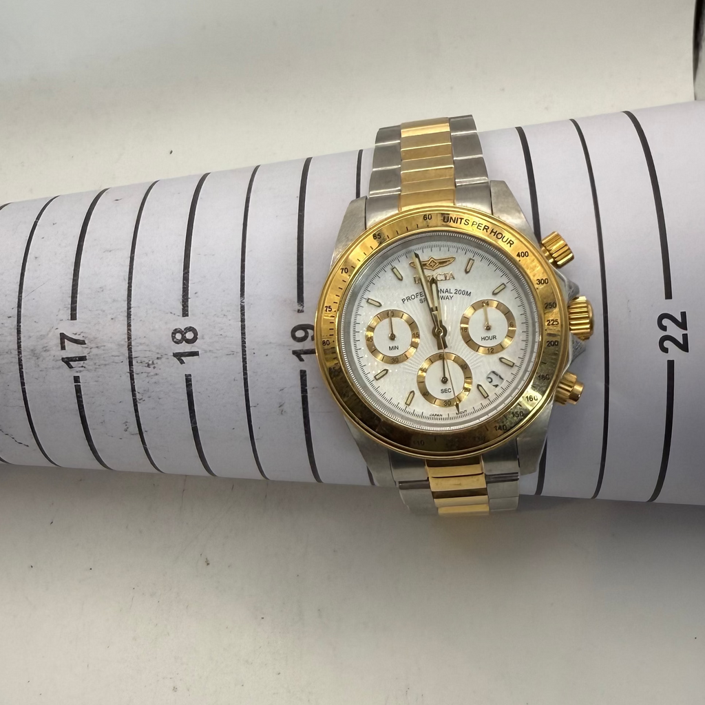Invicta Professional Speedway 9212 Two-Tone Chronograph Men’s Watch (Fully Tested and Working)- £60.00