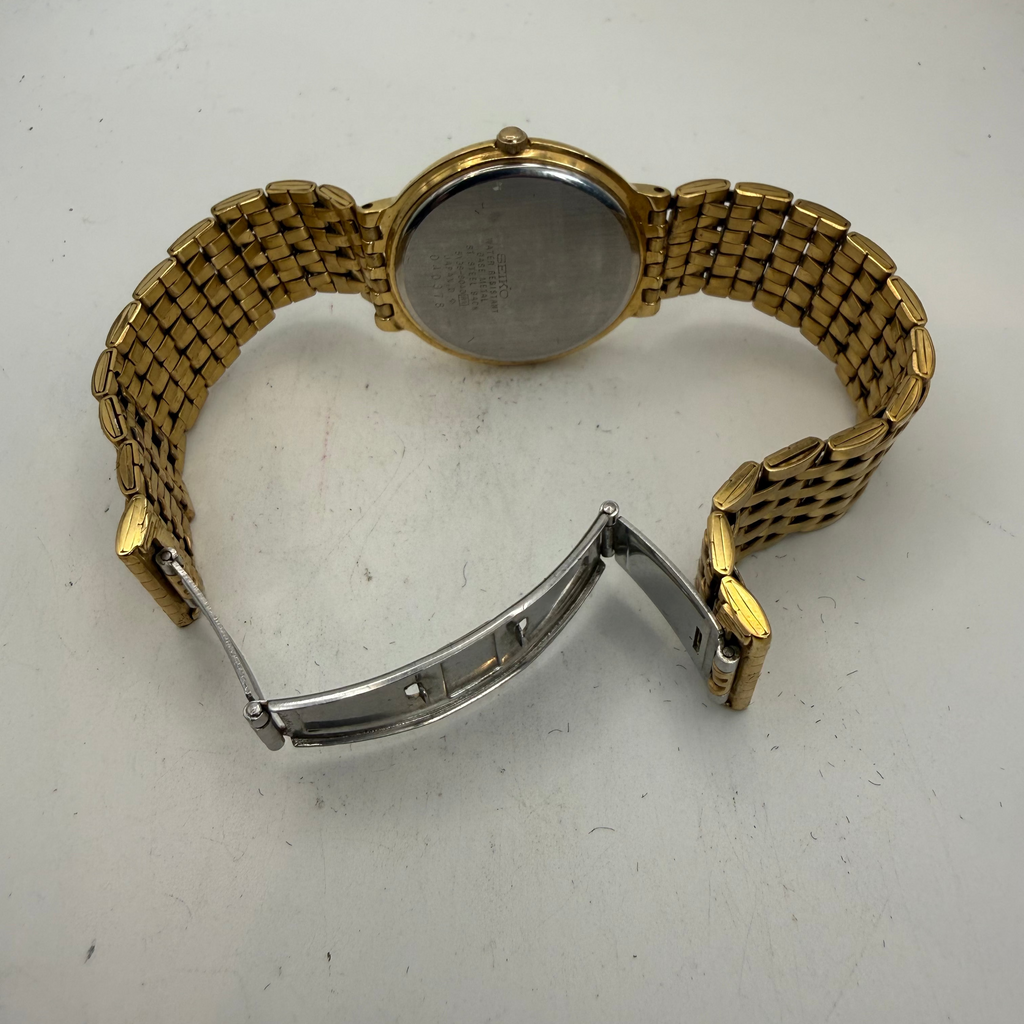 Seiko Gold-Tone Quartz Roman Numeral Date Watch 5Y30-6040 (Fully Tested and Working)- £80.00