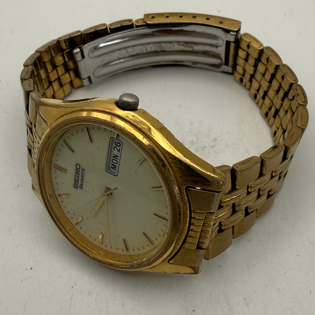 Seiko Quartz Day/Date Gold-Tone Men's Watch 7N43-9041 (Fully Tested and Working)- £80.00