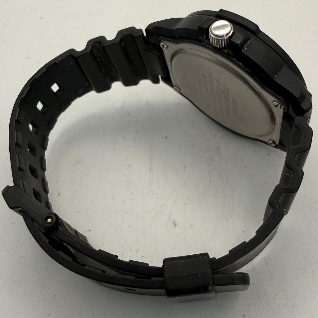 Casio MRW-200H Black Day/Date Quartz Men's Watch (Fully Tested and Working)- £25.00