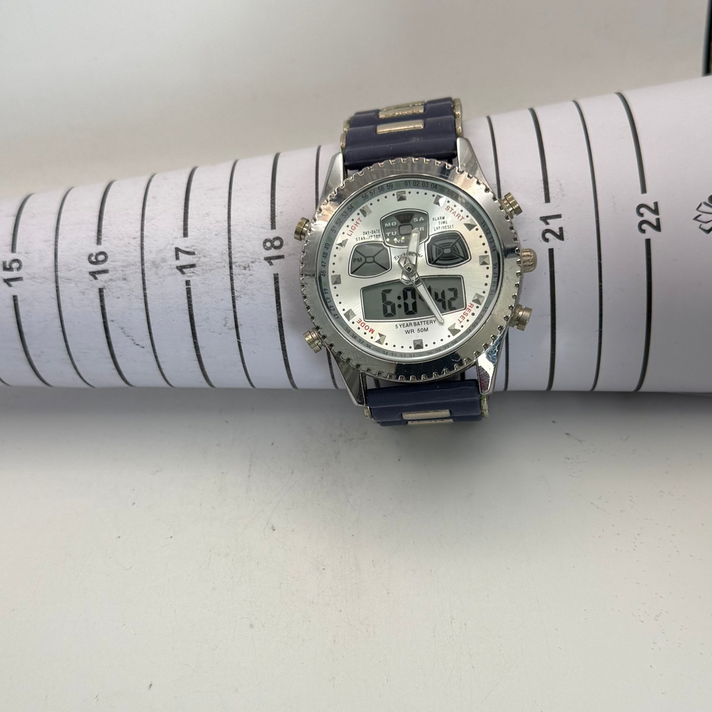 Eve MonCroise BT13 Ana-Digi Quartz Men's Watch Blue Silicone Strap (Fully Tested and Working)- £15.00