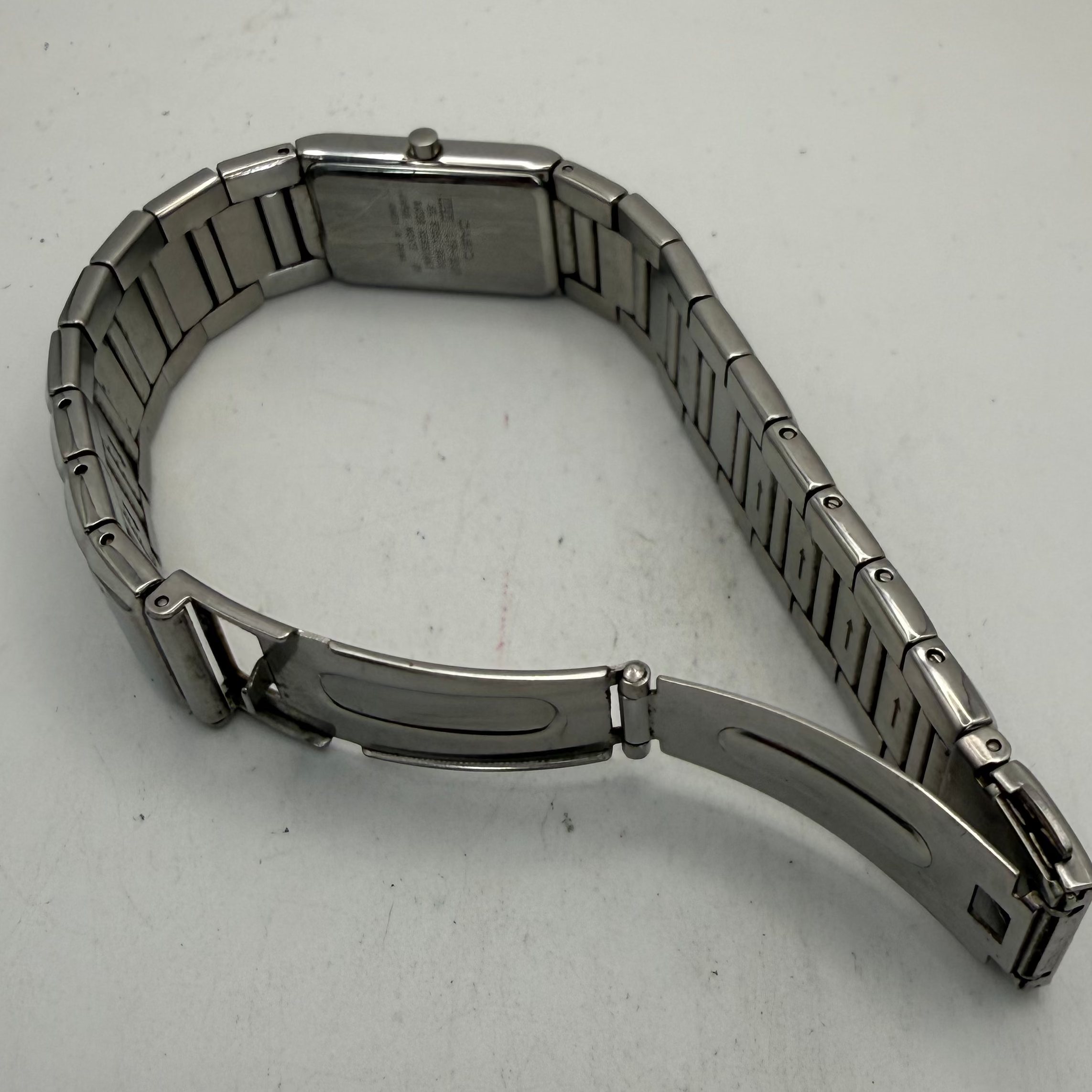 Casio LTP-2037 Ladies Quartz Silver Dial Stainless Steel Watch (Fully Tested and Working)- £30.00