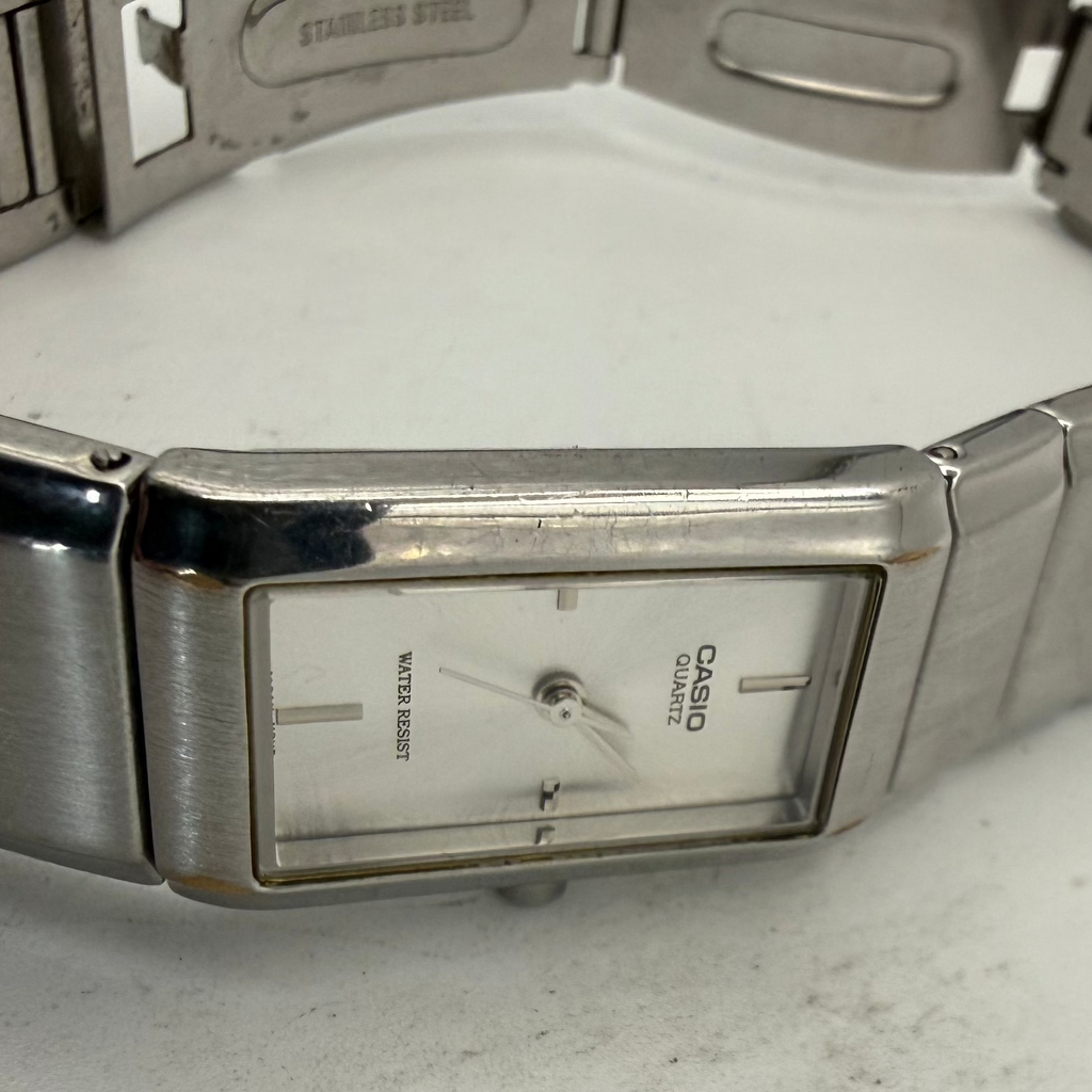 Casio LTP-2037 Ladies Quartz Silver Dial Stainless Steel Watch (Fully Tested and Working)- £30.00
