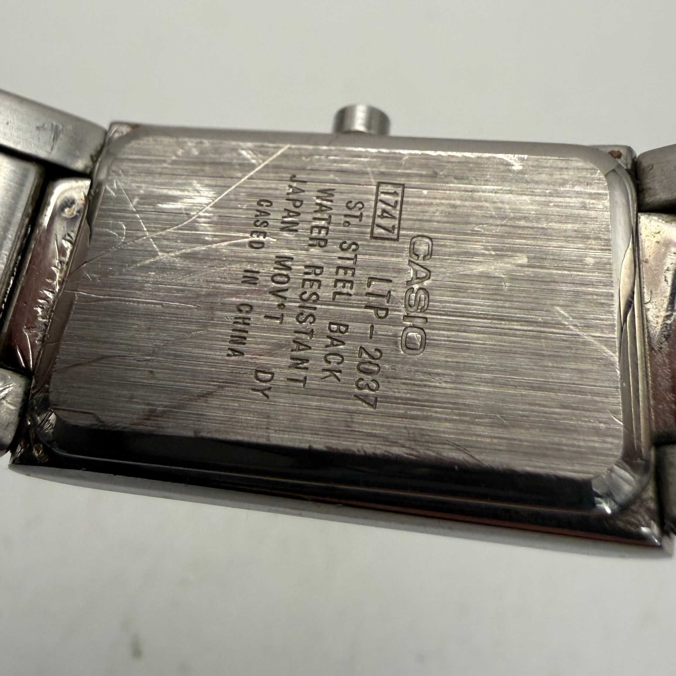 Casio LTP-2037 Ladies Quartz Silver Dial Stainless Steel Watch (Fully Tested and Working)- £30.00