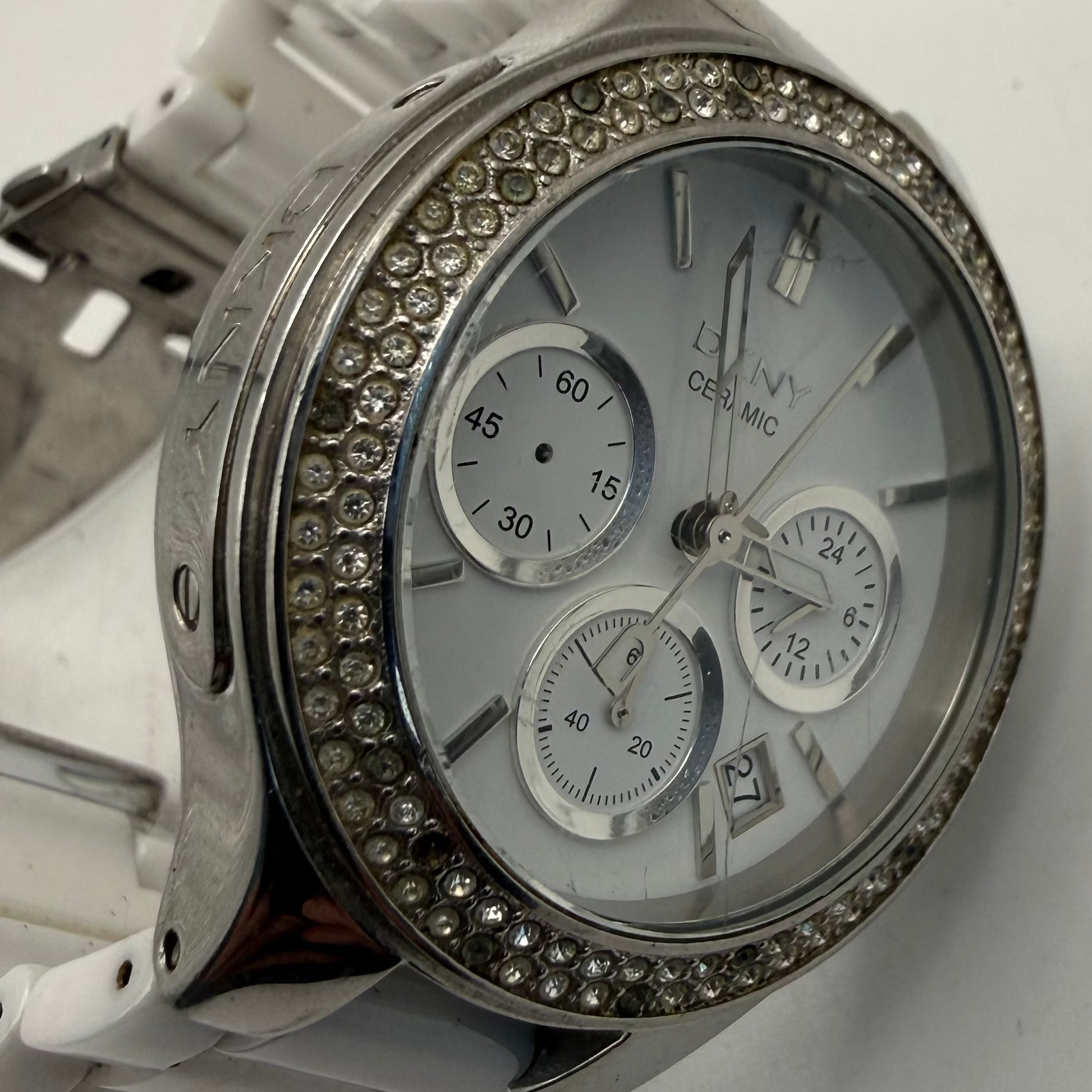DKNY Ceramic White Chronograph Ladies Watch NZ4985 (Fully Tested and Working)- £45.00